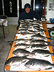 丸銀釣りセンター プロ野球選手の城島さん