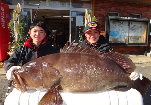 丸銀釣りセンター 大物釣果 マダイ